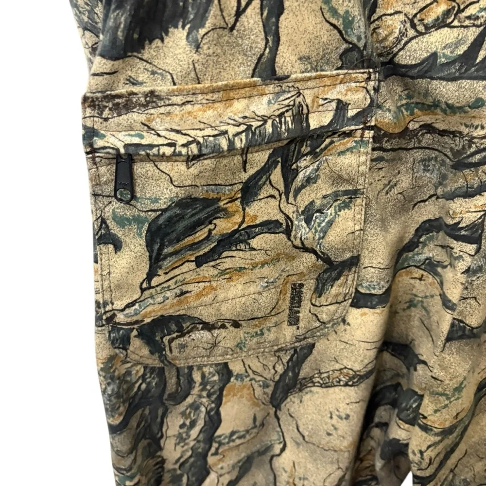 Vintage Gander Mountain Kelly Cooper camo jumpsuit overall size L R